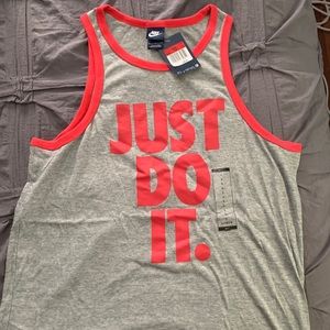 Nike men’s tank top